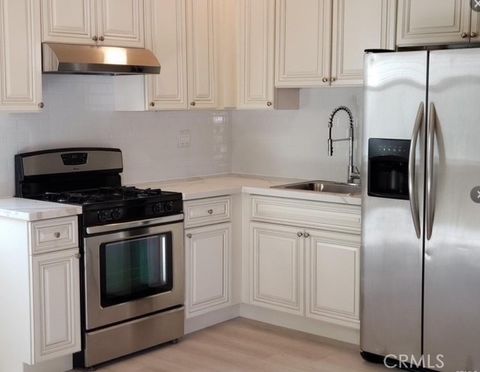 Photo of 6171 Cleon, North Hollywood, CA 91606 (MLS # DW25272120)