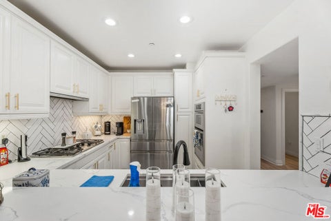 Tiny photo for 1000 E Ocean Boulevard #104, Long Beach, CA 90802 (MLS # 26858595)