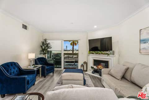 Tiny photo for 1000 E Ocean Boulevard #104, Long Beach, CA 90802 (MLS # 26858595)