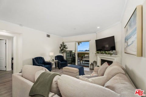 Tiny photo for 1000 E Ocean Boulevard #104, Long Beach, CA 90802 (MLS # 26858595)