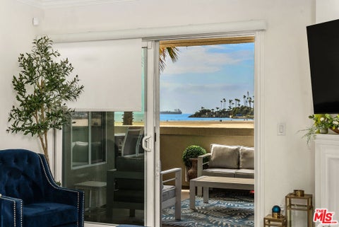 Tiny photo for 1000 E Ocean Boulevard #104, Long Beach, CA 90802 (MLS # 26858595)