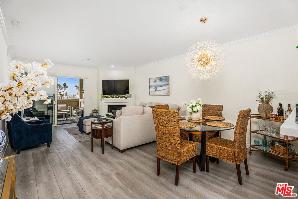 1000 E Ocean Boulevard