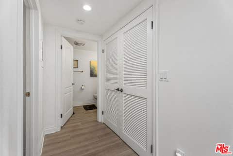 Tiny photo for 1000 E Ocean Boulevard #104, Long Beach, CA 90802 (MLS # 26858595)
