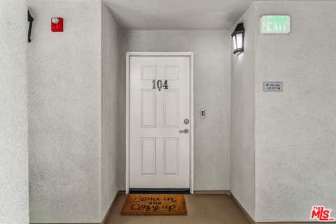 Tiny photo for 1000 E Ocean Boulevard #104, Long Beach, CA 90802 (MLS # 26858595)