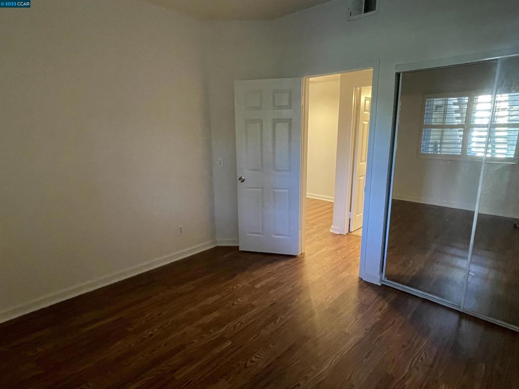 WILLOWBROOK - Residential