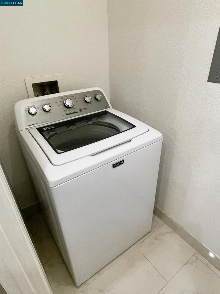 WILLOWBROOK - Residential