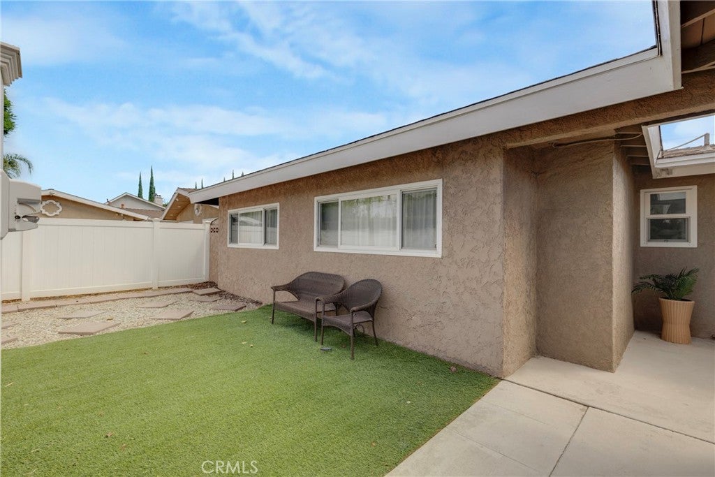 16512 Tupper