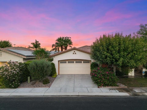 Photo of 112 Via Tiberio, Rancho Mirage, CA 92270 (MLS # 219153903DA)