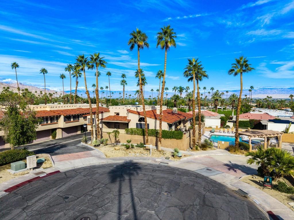 Photo of 46395 Ryway Place #9, Palm Desert, CA 92260 (MLS # 219139024DA)