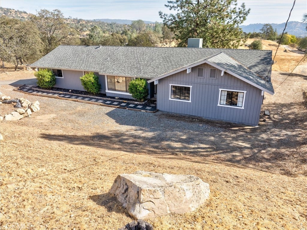 28891 Crystal Springs Court