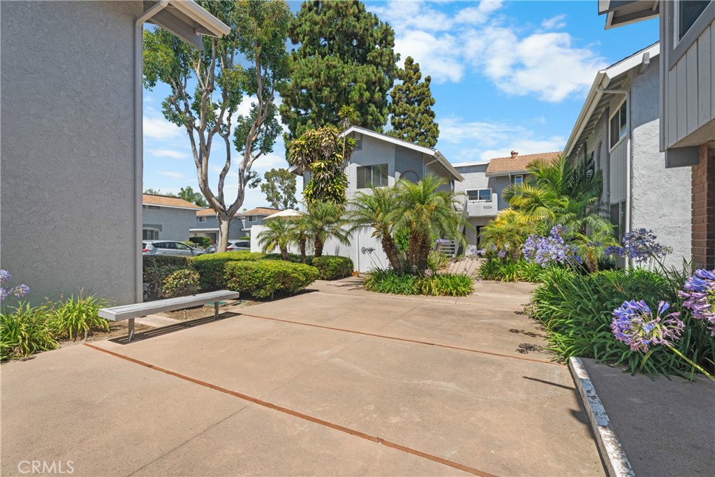 9554 Bickley Drive 8