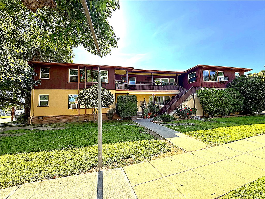 5-unit Apartment building with 4,337 living sq/ft located on an 8,304 sq/ft corner lot, located in a desirable area of Burbank. New Kitchen counters and New windows installed. Each of the 5 units has 2 bedrooms and 1 bath. Surrounded by a significant number of residential homes. Rents are significantly below market value, which create a opportunity to have significant improvement of rental income over the years. Some kitchen flooring has ceramic tile or Vinyl tile flooring. The living rooms and bedrooms have original hardwood floorings, with the exception of one unit having carpet on top of its hardwood flooring. The kitchen counters are made of ceramic tile. There are 3 garages, a 1-car garage, and two 2-car garages. ABS sewer line and copper main water line. The composition shingle roof is about 12 years old. The building is located just 1 block away from George Izay Park, which has kid's playgrounds, courts for basketball, baseball, and tennis courts. Seller will not Carry. About 1 mile for access to the 5 fwy and the 101 fwy.