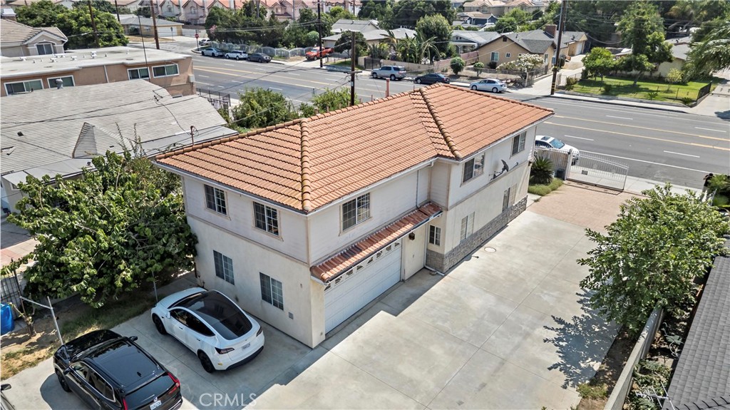 3717 Durfee Ave