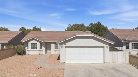 Photo of 44846 Fenhold ST, Lancaster, CA 93535 (MLS # IV26187528)