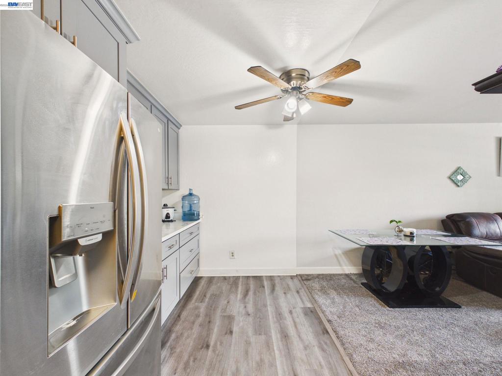 1750 Halford Ave 211