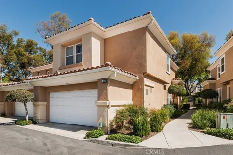 45 Via Vicini, Rancho Santa Margarita, CA 92688 - MLS#: OC26205654