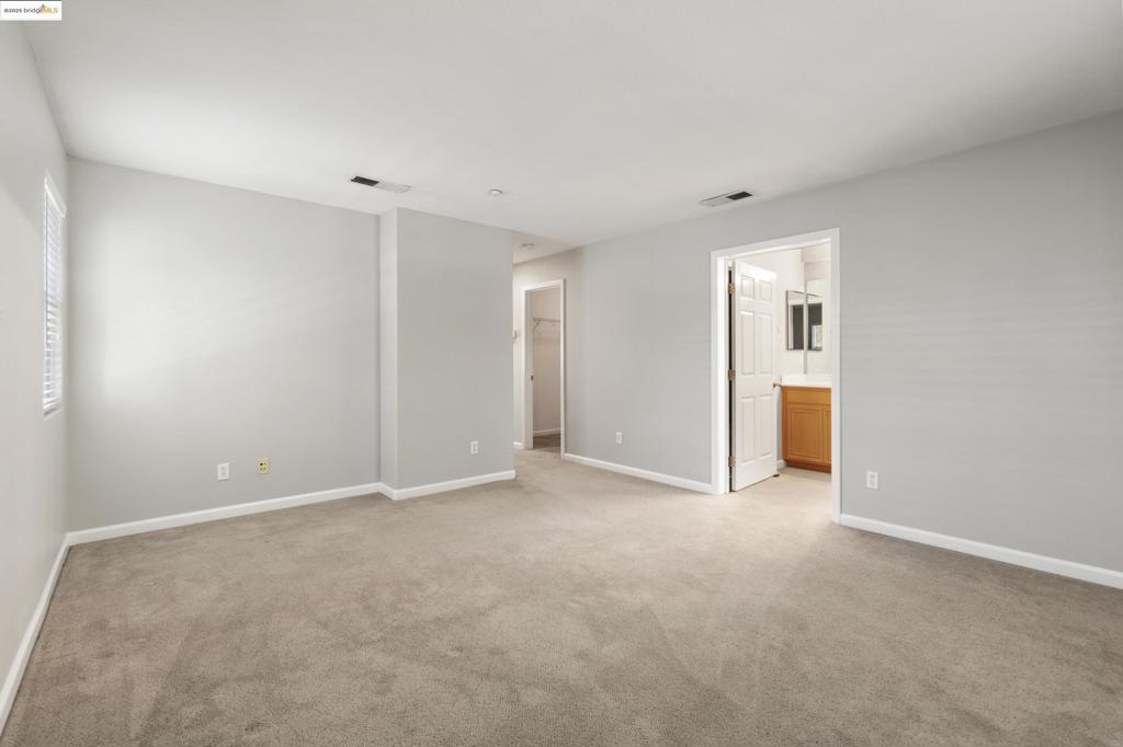 BRENTWOOD - Residential Lease