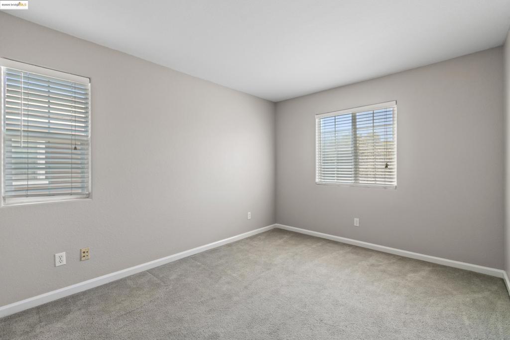 BRENTWOOD - Residential Lease