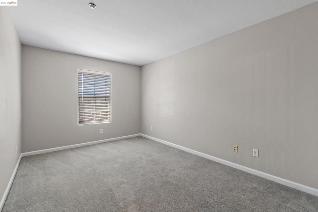 BRENTWOOD - Residential Lease