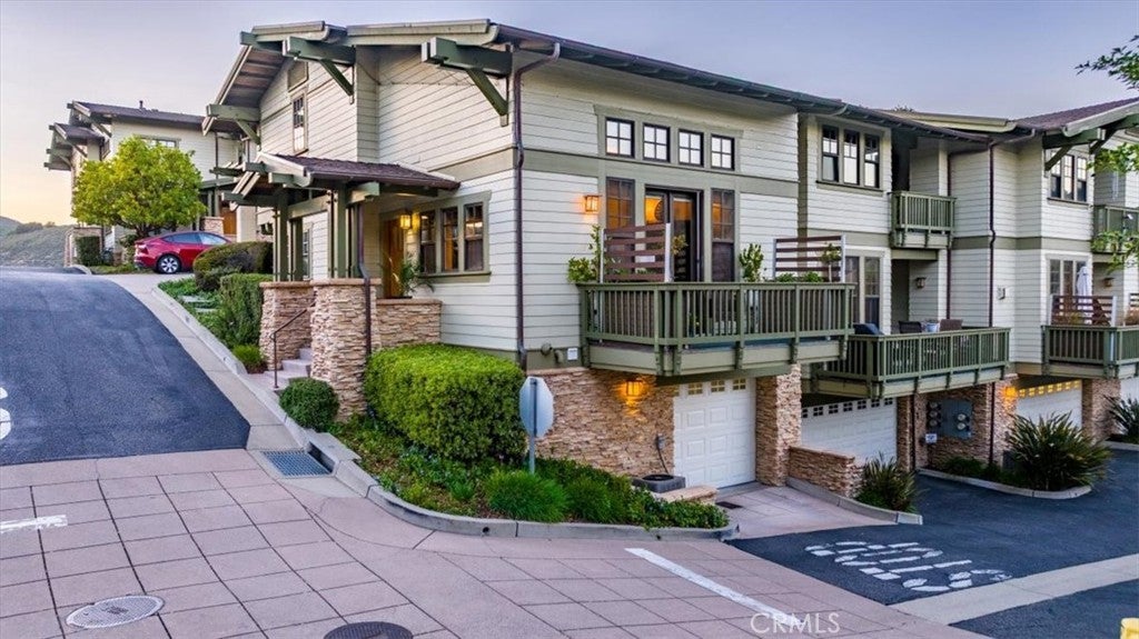290 Ocean Oaks Lane