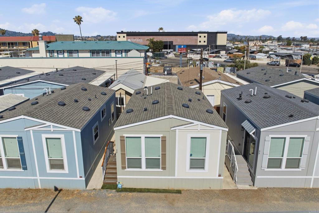 1369 E Main St 32