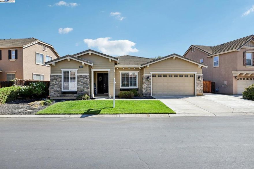 Stunning 4-Bedroom Home with Pool, Spa & Office/Den Option! Welcome to your dream home! This beautifully upgraded 4-bedroom residence also offers a flexible 4th bedroom, den, or ideal home office — perfect for today’s lifestyle. Step through the grand double-door entry into an open and inviting floor plan featuring designer flooring, plush Berber carpet in the bedrooms, and upgraded light fixtures and plantation shutters throughout. You’ll fall in love with the spacious gourmet kitchen, complete with gorgeous granite countertops, rich cabinetry, stainless steel gas cooktop & double oven, and an eat-in area Seamless flow into the extra-large family room with a gas fireplace. Also offering a formal living and dining area, perfect for entertaining guests or holiday gatherings.  The luxurious main suite is truly a retreat, boasting crown molding, a spa-like bathroom with an oversized shower, deep soaking tub, dual vanities and a spacious dressing area Step outside to your private backyard oasis, complete with a Pebble Tec pool and a relaxing Jacuzzi spa.  Ideal for entertaining or unwinding after a long day.  Side yard access—perfect for storing a small trailer, toys, or extra convenience plus owned solar This home truly has it all - space, style, and smart living. It’s a must-see!