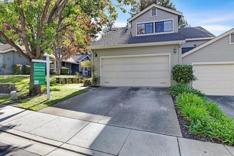 Photo of 600 Praderia Cir Cir, Fremont, CA 94539 (MLS # 41115297) Photo of 600 Praderia Cir Cir, Fremont, CA 94539 (MLS # 41115297)