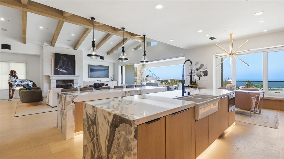 35 Shoreline, Dana Point CA 92629 - Photo 10