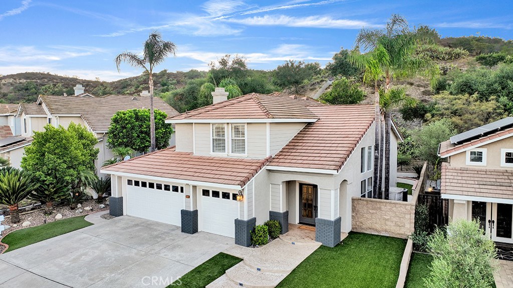 27 Apache Drive