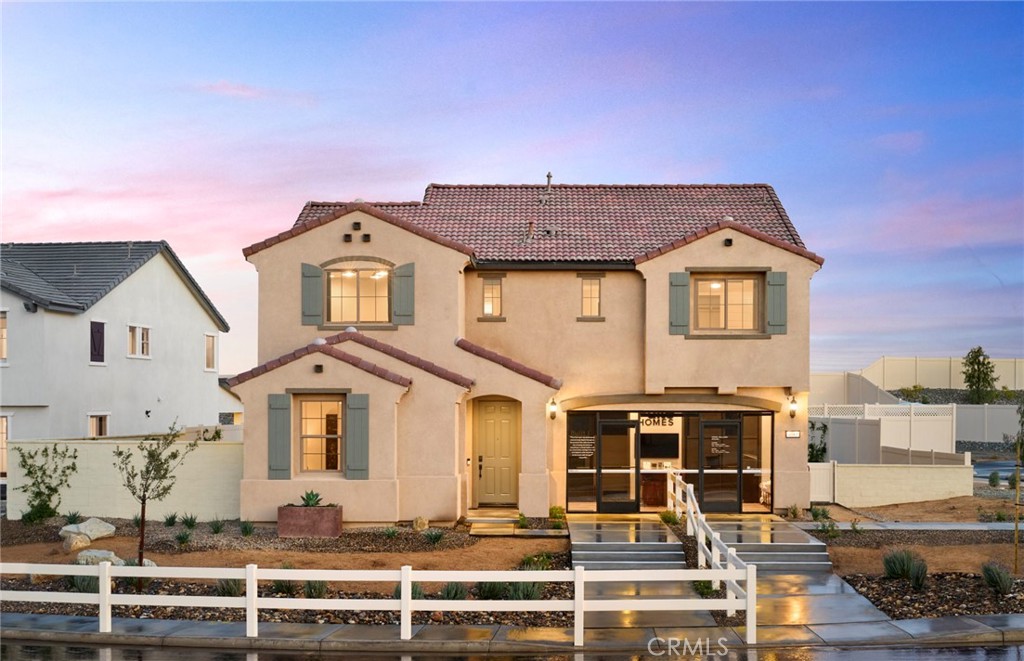 Our popular and charming two-story Brinnon plan with a view is located in the beautiful Alberhill Ranch community in Lake Elsinore! We are centrally located with easy access to freeways, shopping and hillside views throughout community.
-Open backyard view of hills
-Luxury vinyl plank flooring
-White shaker cabinets
-White marble counters in bathrooms
-Slate mix quartz counter tops in kitchen
-Flat usable backyard space