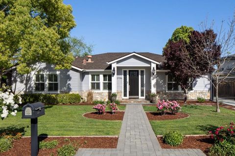 Photo of 2986 Lantz Avenue, San Jose, CA 95124 (MLS # ML82042585)