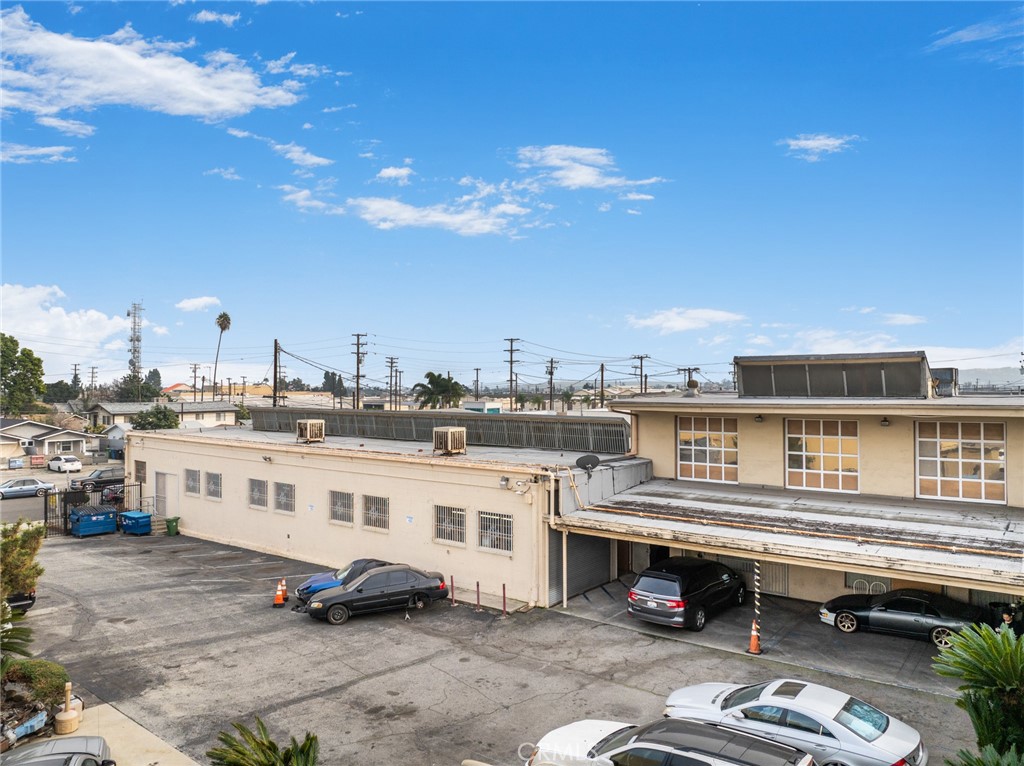 313 S Raymond Avenue