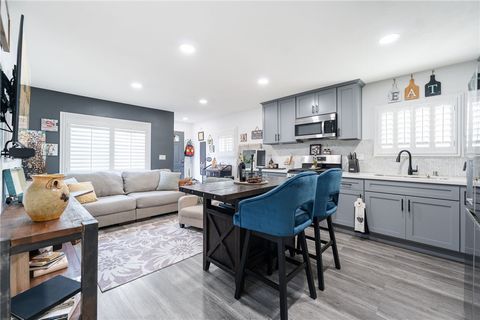 2324 e 14th street long beach ca 90804