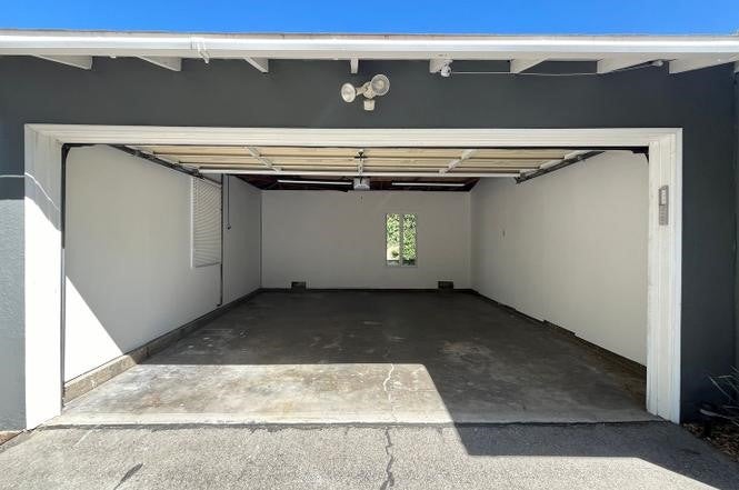 2570 E Brower