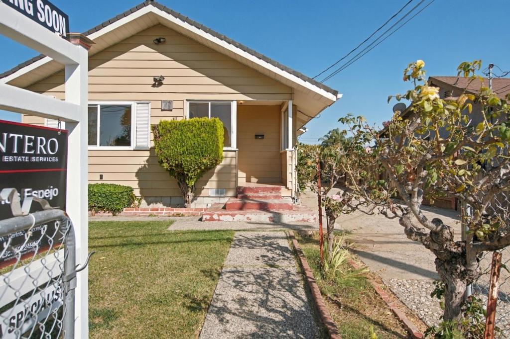 71 Rustic Street
