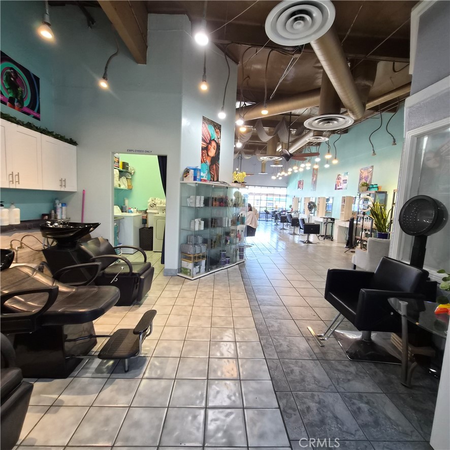 9520 Garden Grove 8