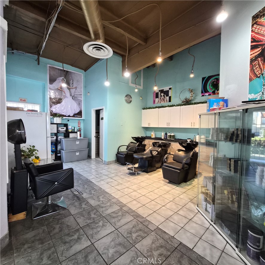9520 Garden Grove 8