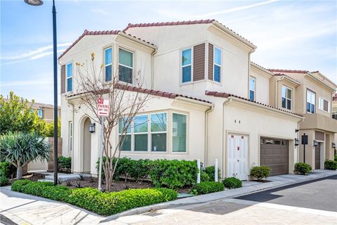 Photo of 269 Siena, Lake Forest, CA 92630 (MLS # OC26057781)