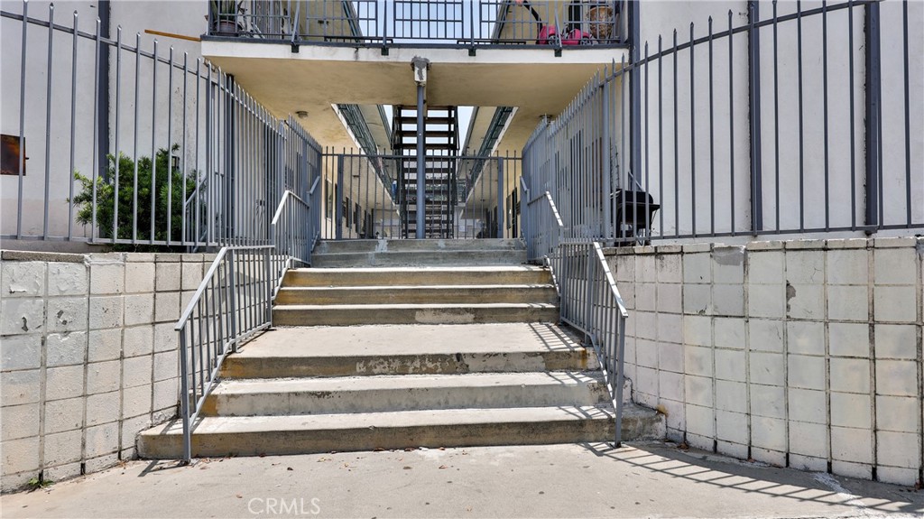 Properties 3 2460 N Eastern Avenue