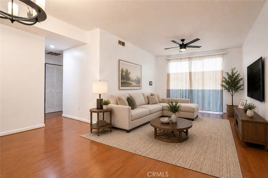 1801 E Katella Ave 1076