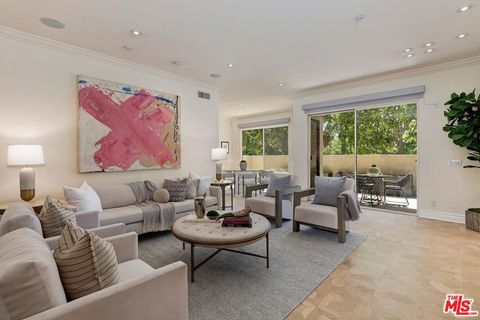 2279 Century Hill Los Angeles CA 90067