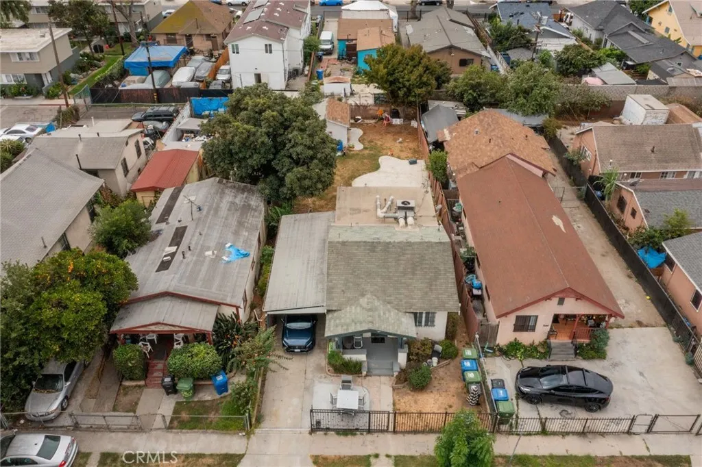 Los Angeles, California 90011, United States, 2 Bedrooms Bedrooms, ,1 BathroomBathrooms,Residential,Active,219561