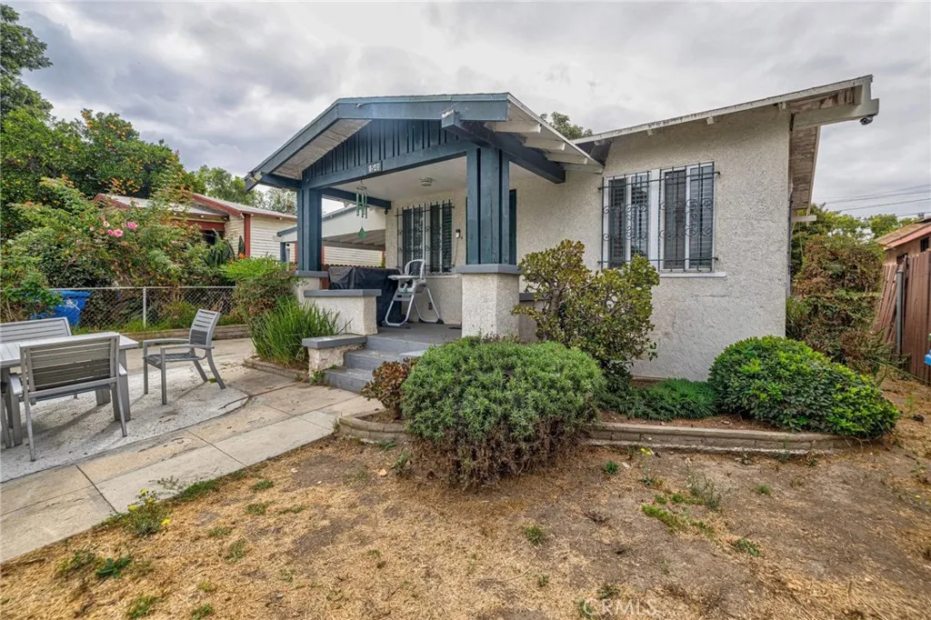 Los Angeles, California 90011, United States, 2 Bedrooms Bedrooms, ,1 BathroomBathrooms,Residential,Active,219561 Los Angeles, California 90011, United States, 2 Bedrooms Bedrooms, ,1 BathroomBathrooms,Residential,Active,219561