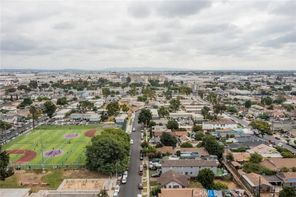 Los Angeles, California 90011, United States, 2 Bedrooms Bedrooms, ,1 BathroomBathrooms,Residential,Active,219561