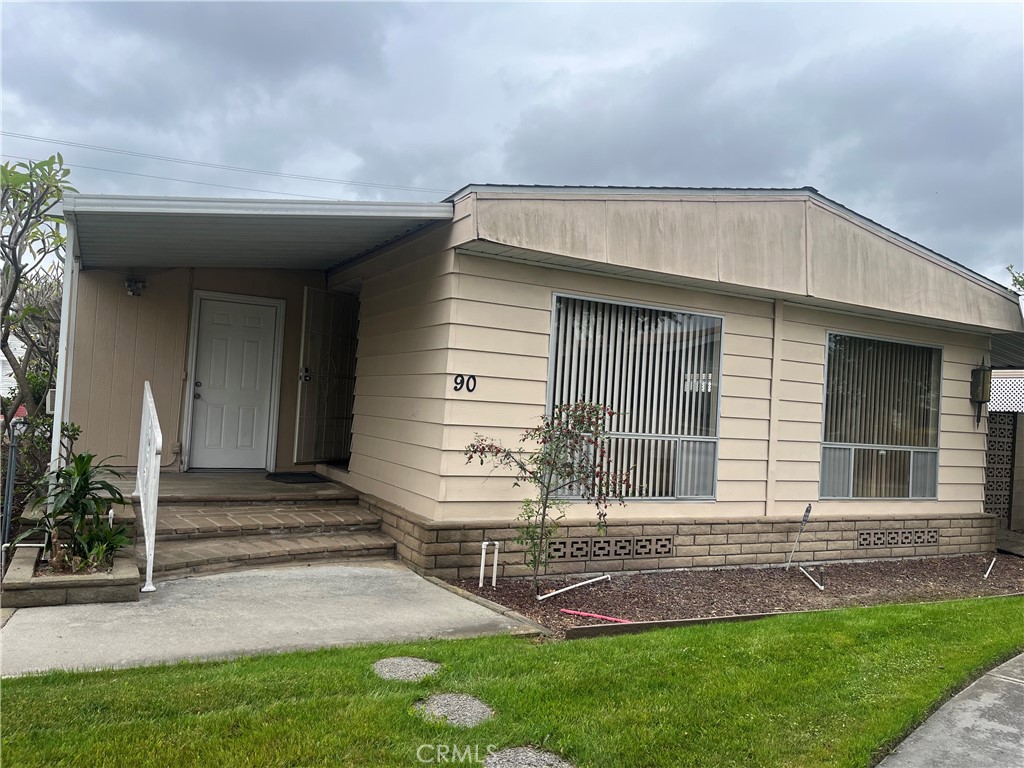 4211 W 1st Street , space 90