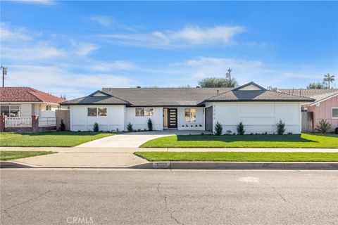 Photo of 2206 E Athens Ave, Orange, CA 92867 (MLS # OC26013781)