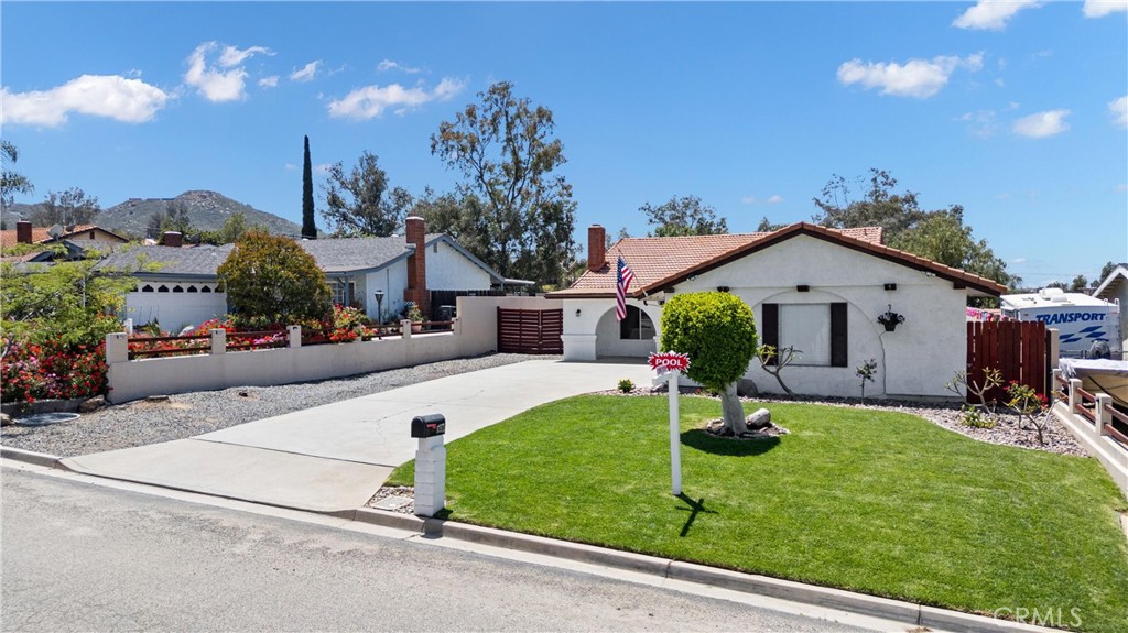 19927 Athenon Ave