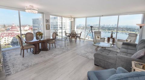 Photo of 1730 Avenida Del Mundo #1204, Coronado, CA 92118 (MLS # 250018464SD)