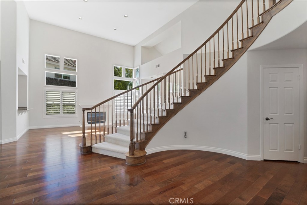 125 Heath Meadow Place