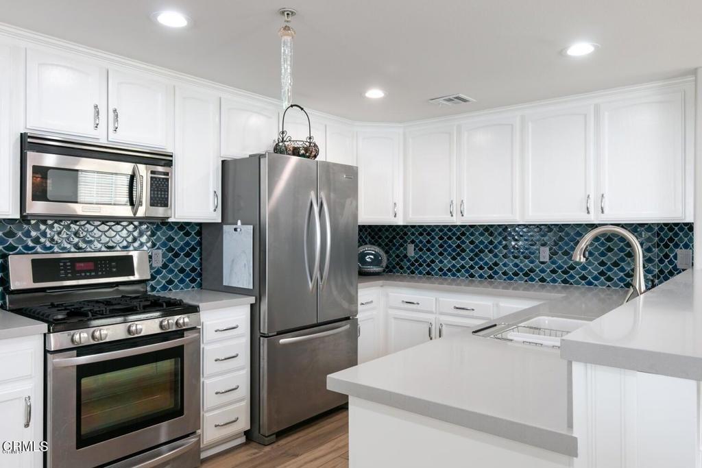 Dunes Beach Area - 1567 - Residential Lease